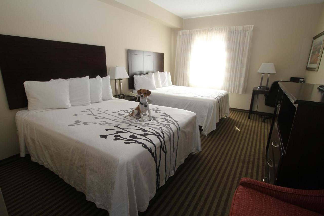 Bowman Inn And Suites Εξωτερικό φωτογραφία